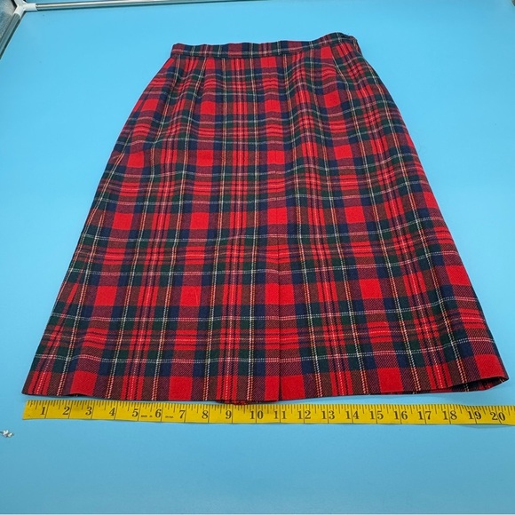 Pendleton Vintage 1970’s Red and Blue Plaid Virgin Wool Skirt Lined Size Small - Picture 7 of 14